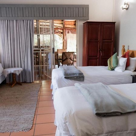 Park Living Guesthouse Блумфонтейн Экстерьер фото